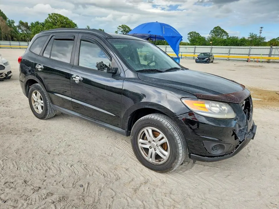 2012 HYUNDAI SANTA FE GLS  
