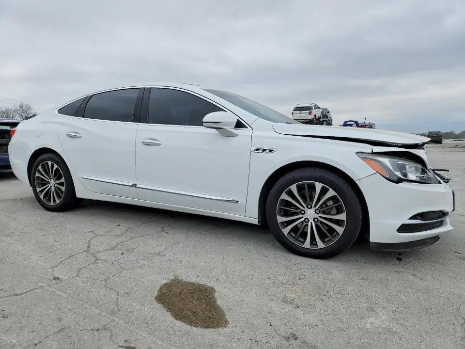 2017 BUICK LACROSSE ESSENCE  