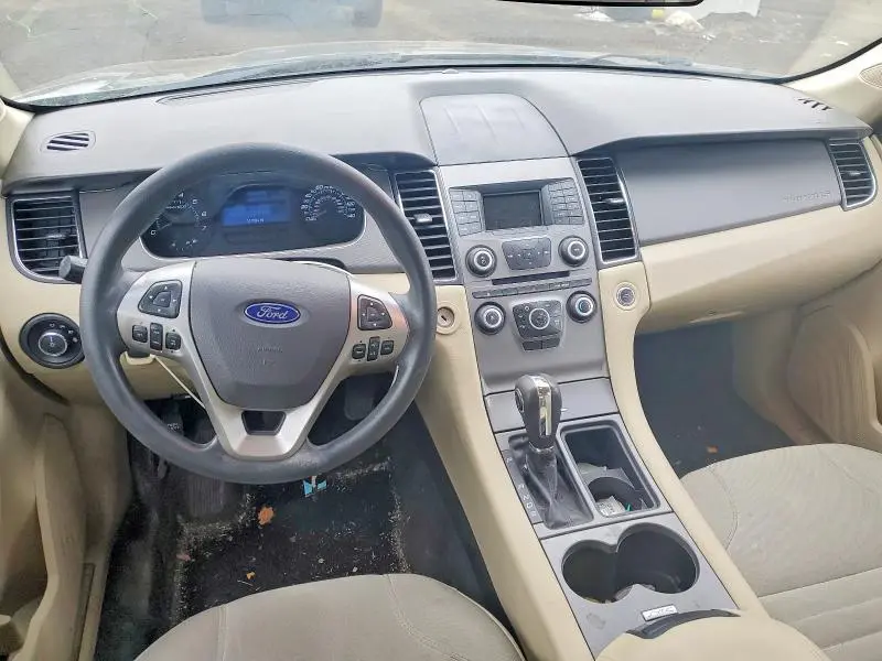 2015 FORD TAURUS SE  