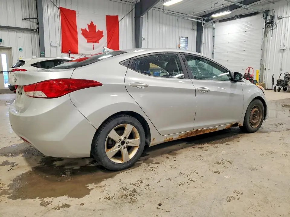 2011 HYUNDAI ELANTRA GLS  