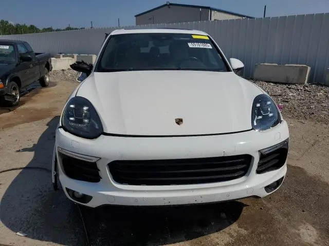 2018 PORSCHE CAYENNE   