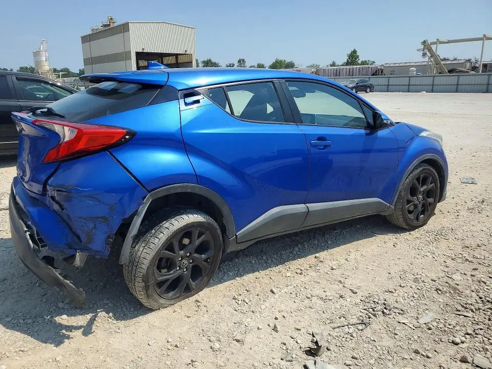 2018 TOYOTA C-HR XLE PREMIUM  