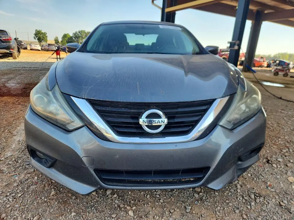 2017 NISSAN ALTIMA 2.5 SR  