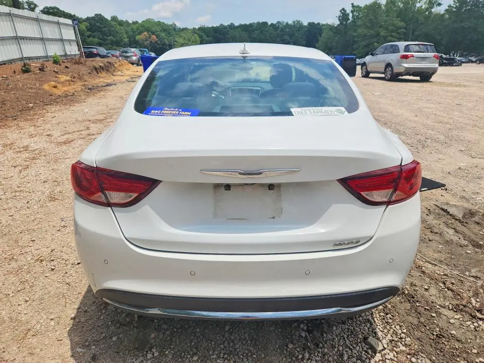 2015 CHRYSLER 200 LIMITED  