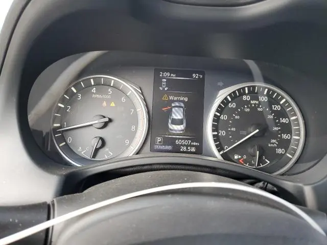 2018 INFINITI Q50 LUXE  