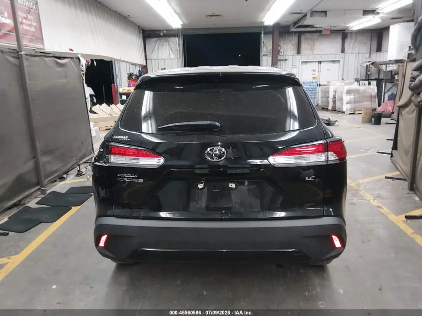 2023 TOYOTA COROLLA CROSS LE