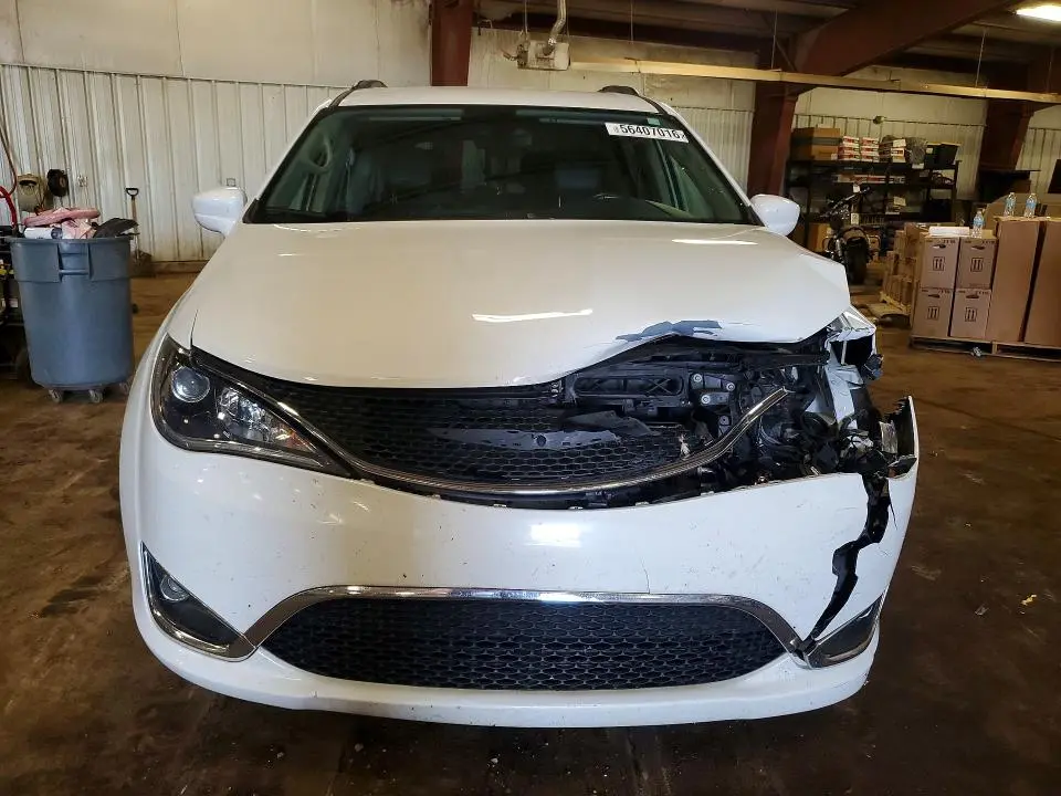 2017 CHRYSLER PACIFICA TOURING L  