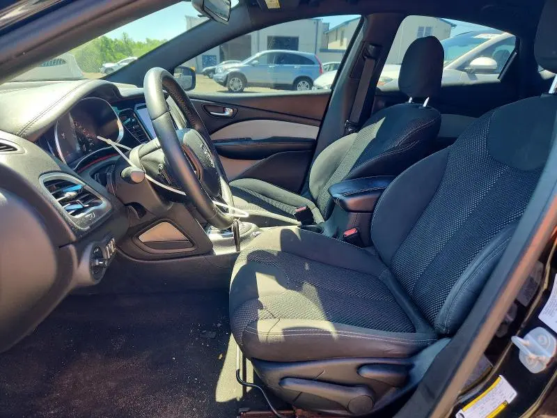 2015 DODGE DART SXT  