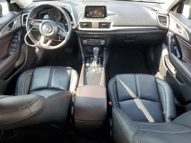 2017 MAZDA 3 TOURING  