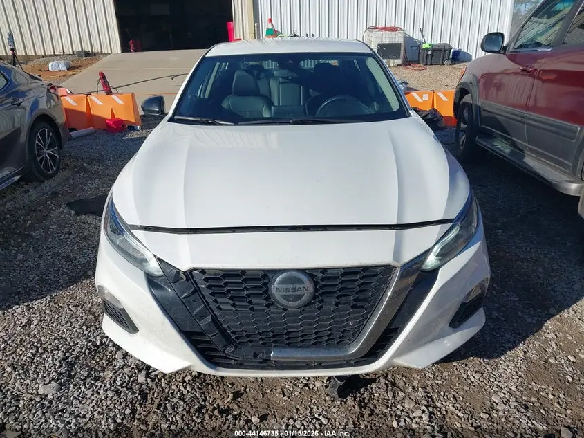 2022 NISSAN ALTIMA SR FWD