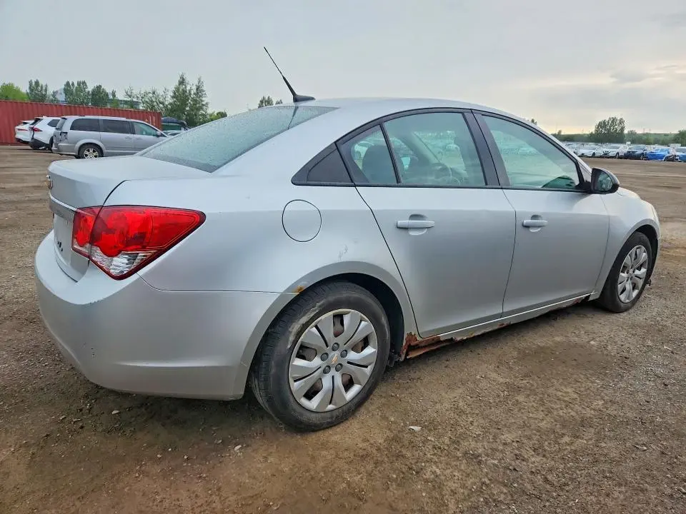 2013 CHEVROLET CRUZE LS  