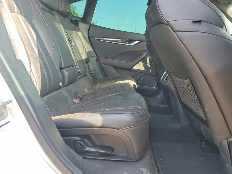 2018 MASERATI LEVANTE S SPORT  