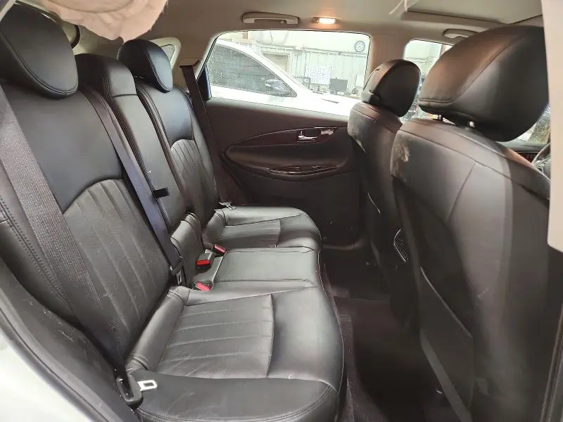 2016 INFINITI QX50 BASE  