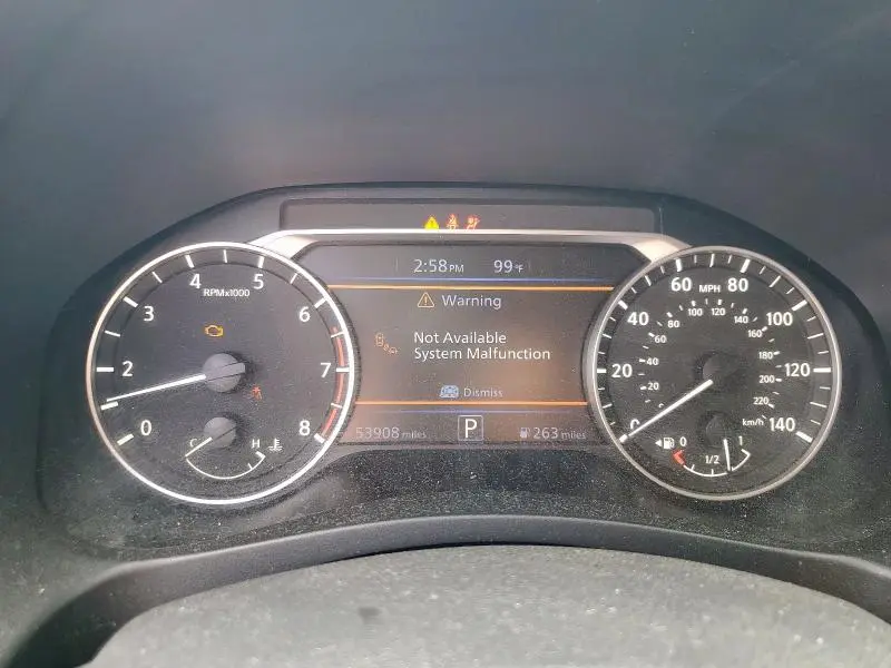 2022 NISSAN ALTIMA SR  