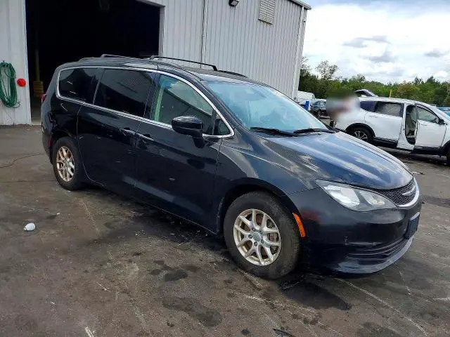 2020 CHRYSLER VOYAGER LXI  