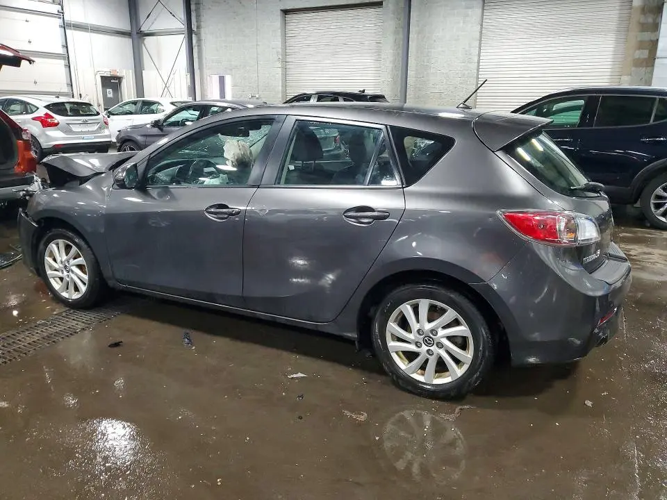 2013 MAZDA 3 I  