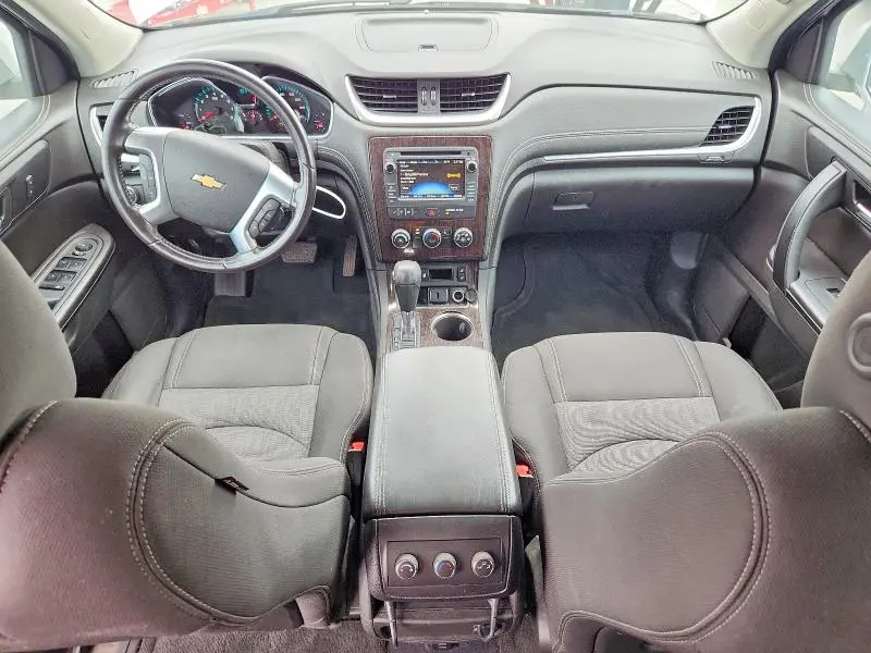 2015 CHEVROLET TRAVERSE LT  