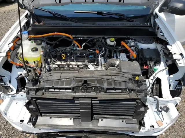 2024 FORD MAVERICK XL  