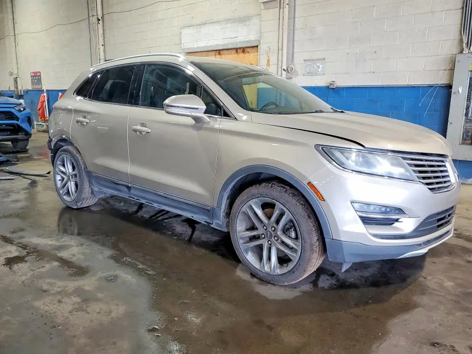 2015 LINCOLN MKC   