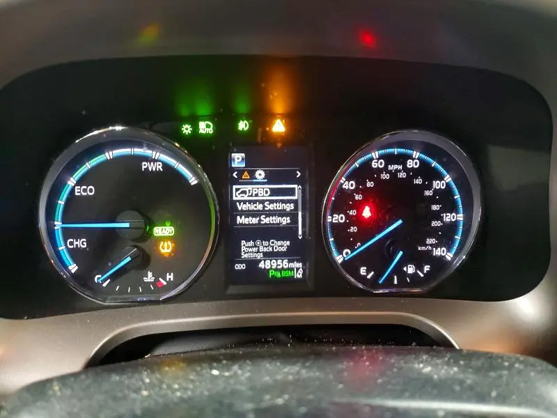 2018 TOYOTA RAV4 HV LE  