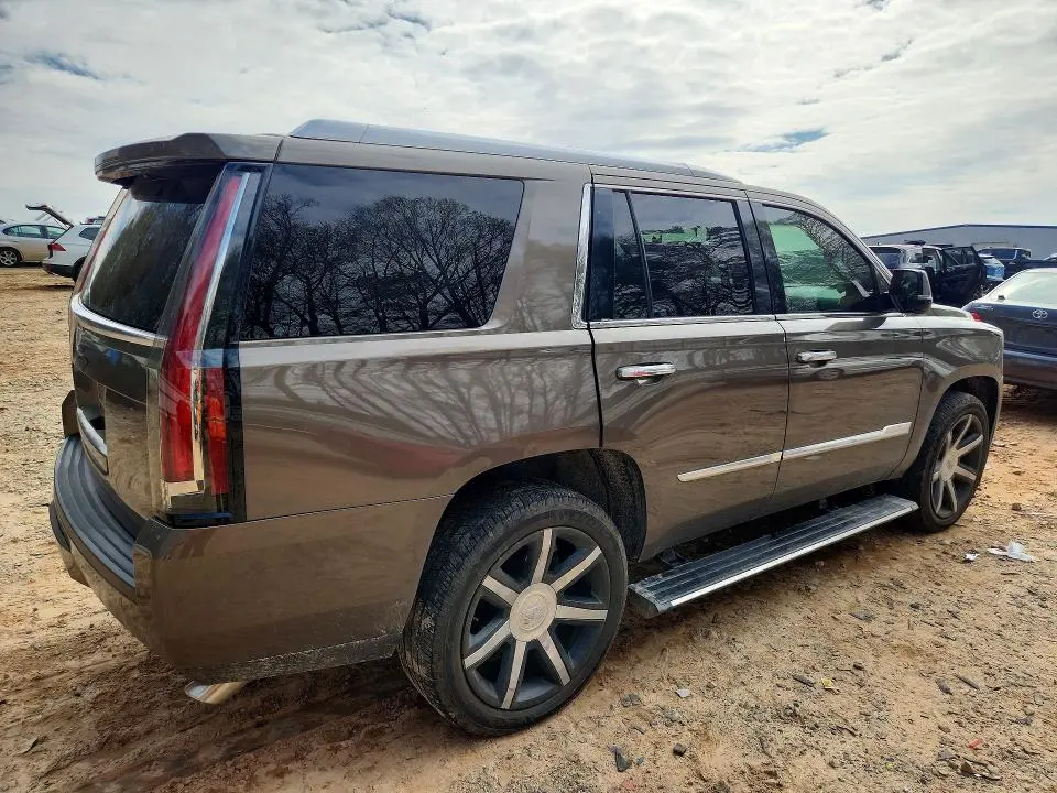 2016 CADILLAC ESCALADE PREMIUM  