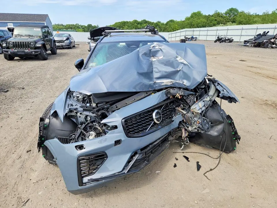 2023 VOLVO V60 POLESTAR ENGINEERED  
