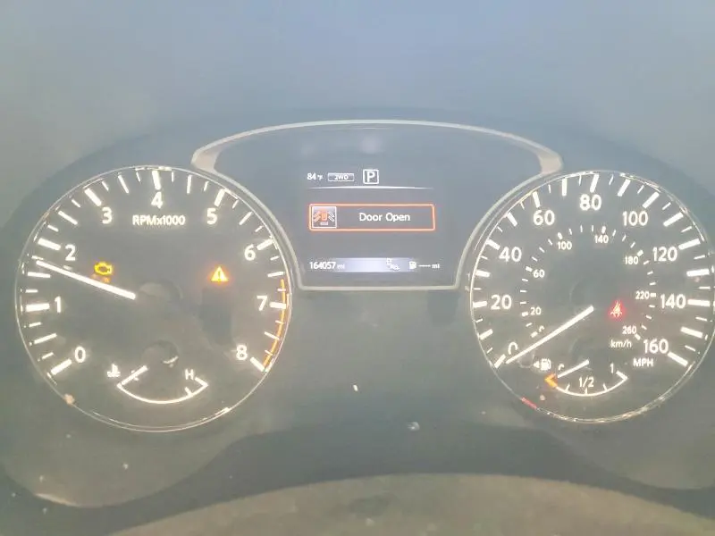 2016 NISSAN PATHFINDER SL  