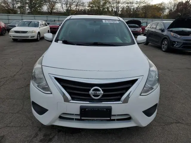 2018 NISSAN VERSA S  
