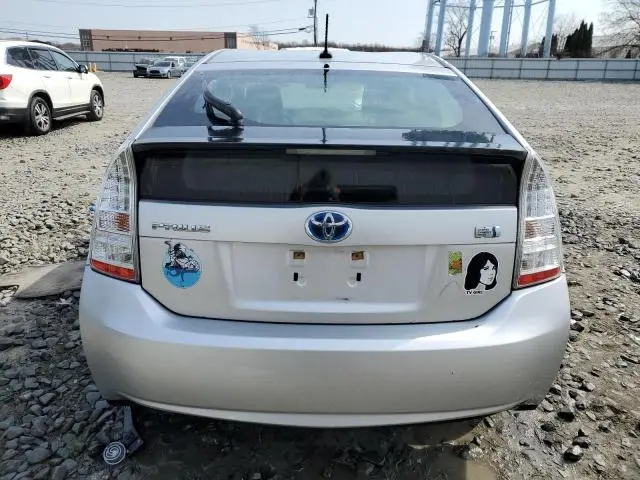 2011 TOYOTA PRIUS 