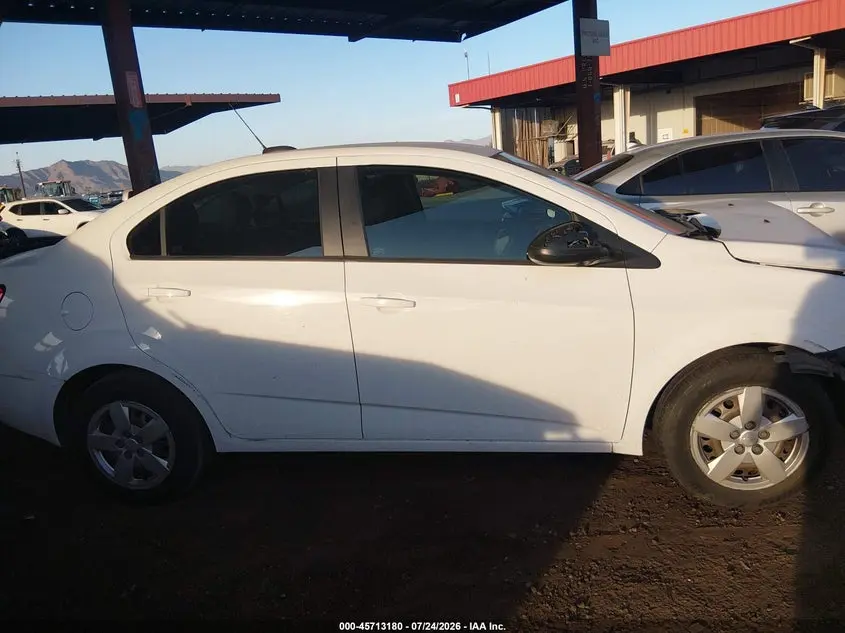 2015 CHEVROLET SONIC LS AUTO