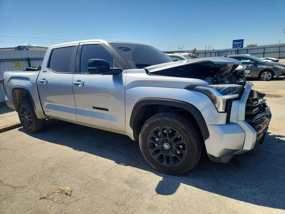 2026 TOYOTA TUNDRA LIMITED  