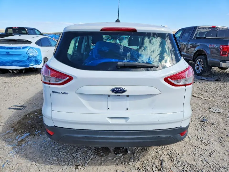 2016 FORD ESCAPE S  