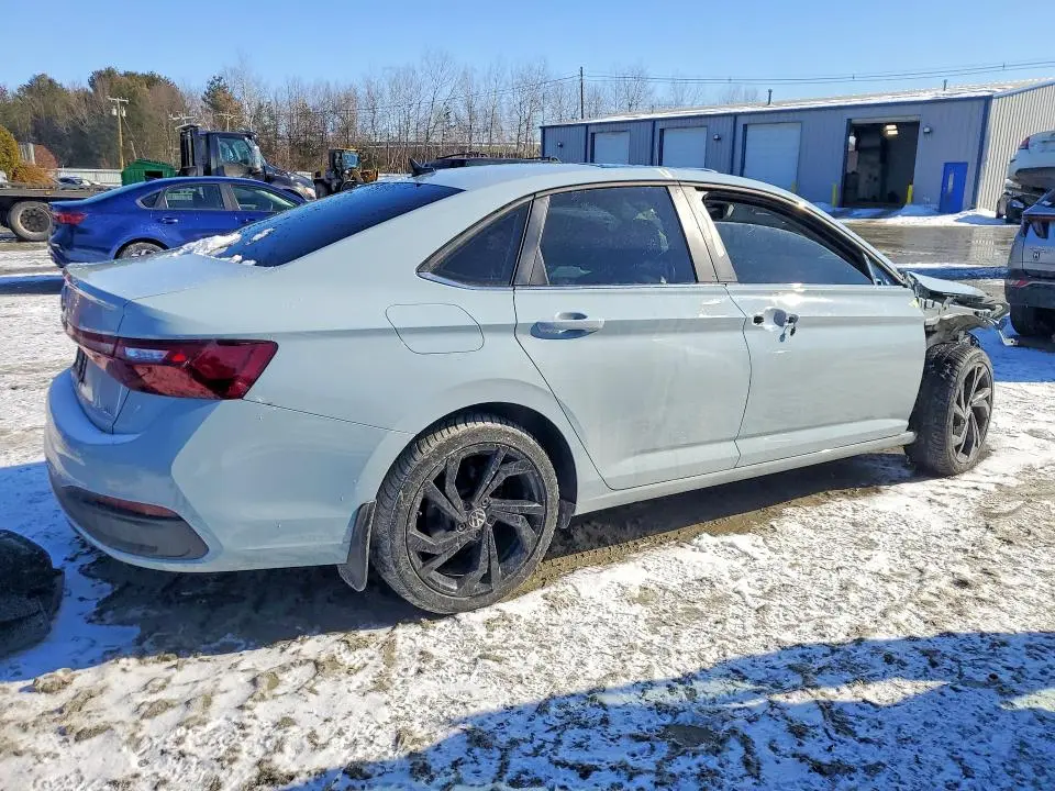 2025 VOLKSWAGEN JETTA SE  