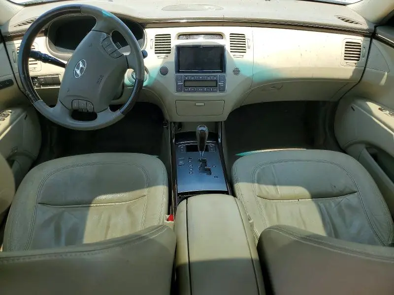 2011 HYUNDAI AZERA LIMITED  