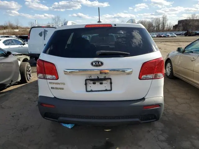 2011 KIA SORENTO BASE  