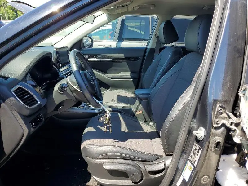 2021 KIA SELTOS S  