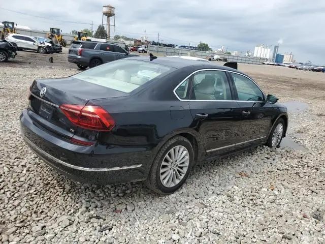 2017 VOLKSWAGEN PASSAT SE  