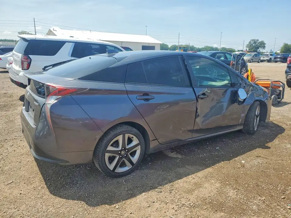 2018 TOYOTA PRIUS FOUR TOURING  