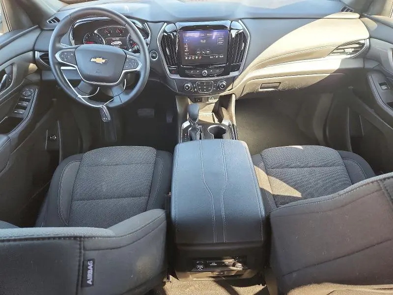 2023 CHEVROLET TRAVERSE LT  