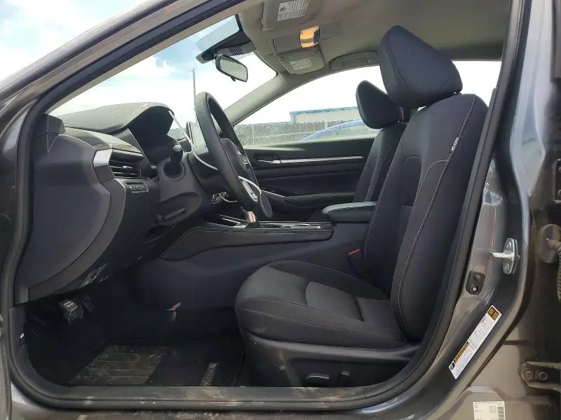 2023 NISSAN ALTIMA SV  