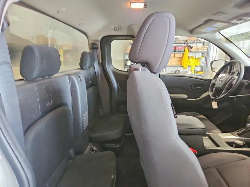 2024 NISSAN FRONTIER S  