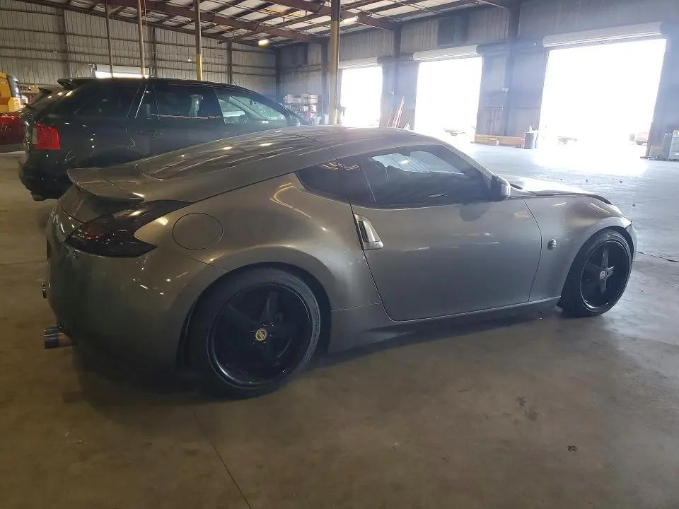 2011 NISSAN 370Z BASE  