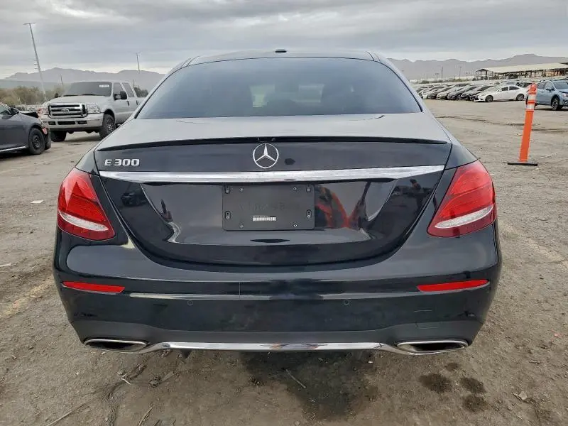 2017 MERCEDES-BENZ E 300  