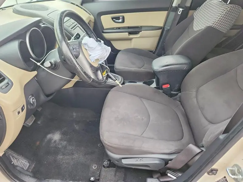 2013 KIA SOUL !  