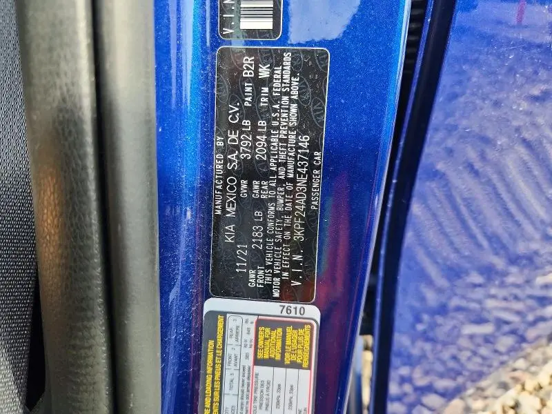 2022 KIA FORTE LXS  