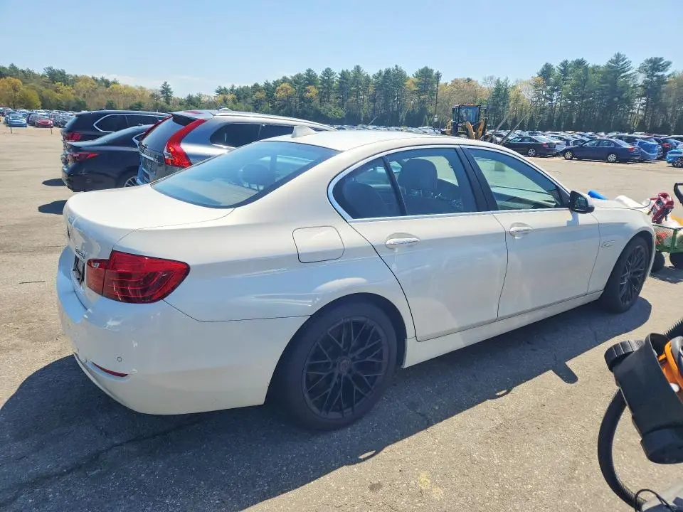 2014 BMW 528 XI  