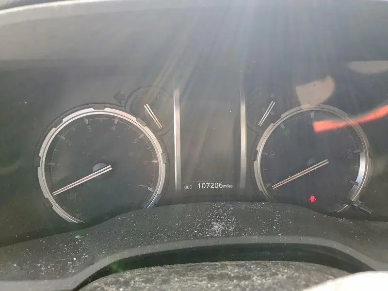 2020 TOYOTA 4RUNNER SR5  