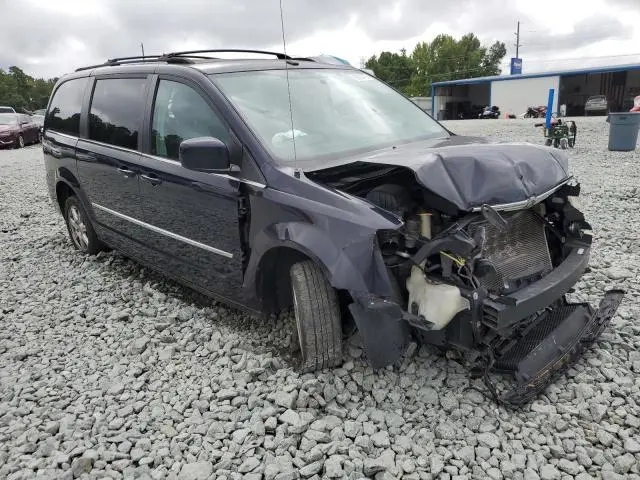 2010 CHRYSLER TOWN & COUNTRY TOURING PLUS  
