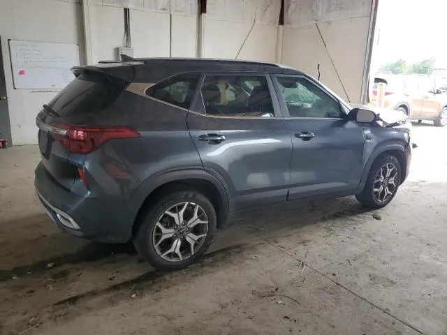 2022 KIA SELTOS EX  