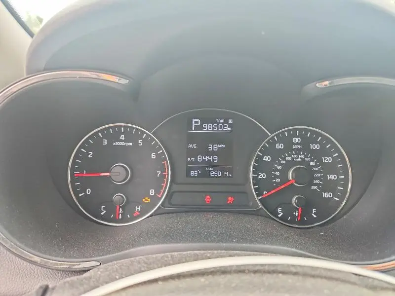 2018 KIA FORTE LX  